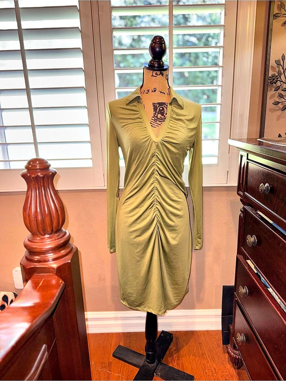 VERO MODA Ruched Mini Dress in Green Size Juniors Large Like New